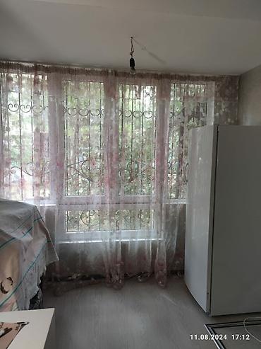 48: 2 комнаты, 48 м², 7 мкр 104 серия, 1 этаж — 3