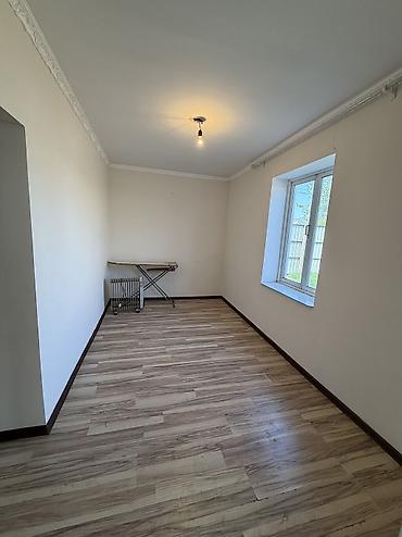 Продажа коттеджей и домов: 📌 ДАРЕК: Маевканын башталышынан, Школьная көчөсүнон чакан үй шашылыш — 9