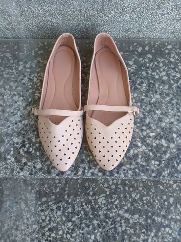 puder roze haljina i cipele: Baletanke, 40