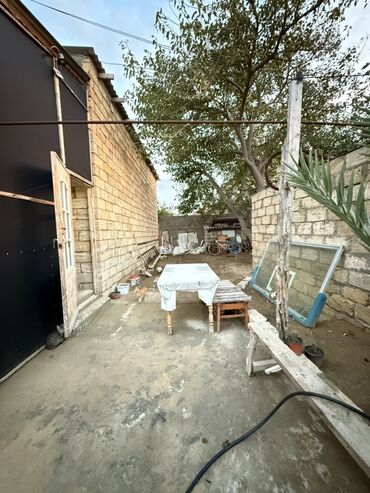 Həyət evləri və villaların satışı: 3 otaqlı, 100 kv. m, Orta təmir — 3