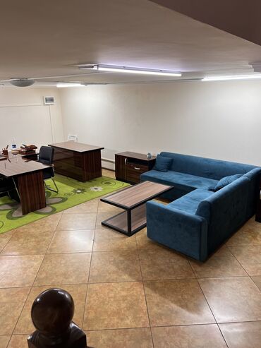 офис снять: Офисное помещение с юрадресом для предпринимателей. В большом доме в