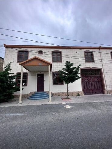 Digər kommersiya daşınmaz əmlakı: Hazır baxça icarəyə verilir. 2mertebeli evdir. 7otaq. 2hamam tualet — 1