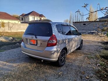 Honda: Honda Fit: 2002 г., 1.3 л, Вариатор, Бензин, Хэтчбэк