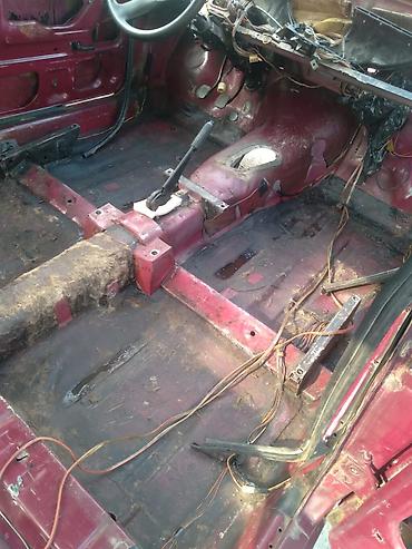 niva mostu: VAZ (LADA) 2107: 1.6 l | 1999 il 68000 km Sedan — 7