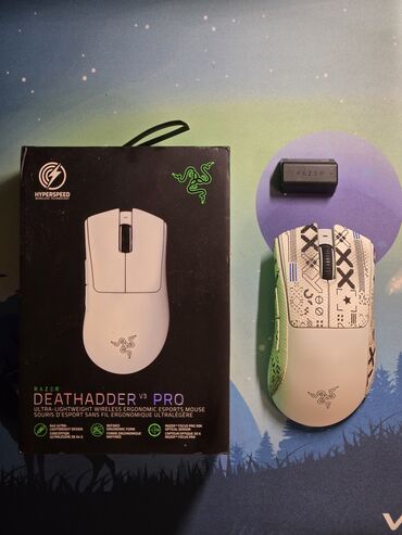 компьютерные мыши piko: Продаю игровую мышь Razer deathadder v3 pro. Состояние хорошее, все