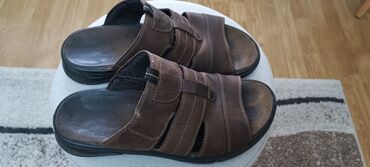 Muška obuća: Kožne papuče Planika braon boje kao nove br.45 gazište je 28cm