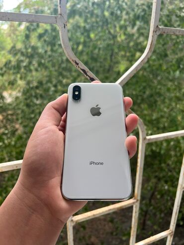 телефоны не дорого: IPhone Xs, Б/у, 64 ГБ, White Titanium, Чехол, 92 %