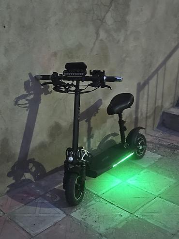 Elektrikli samokatlar: İşlənmiş Elektrik samokat 10", 501 - 750 Vt, 36 - 45 km/s, Ünvandan götürmə — 10