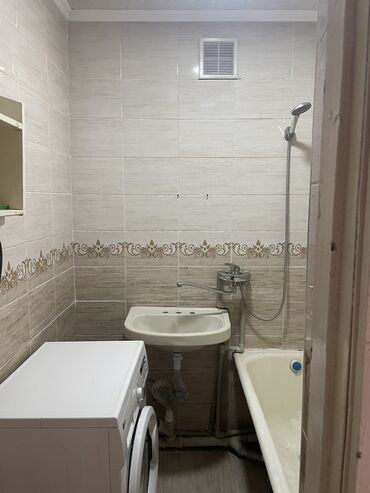 Продажа квартир: 3 комнаты, 55 м², Индивидуалка, 1 этаж, Старый ремонт at lalafo.kg — 6 Продажа квартир: 3 комнаты, 55 м², Индивидуалка, 1 этаж, Старый ремонт — 6