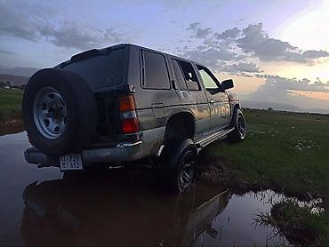 kyb: Nissan Terrano: 1993 г., 3 л, Автомат, Бензин, Внедорожник — 4