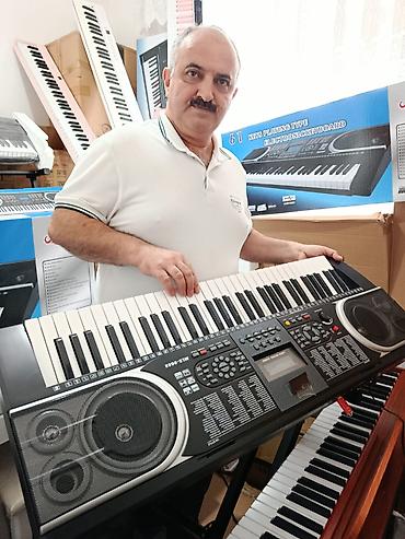 miniş: Yeni başlayanlar üçün piano və ya sintezator kursu üçün Həvəskarlar — 4