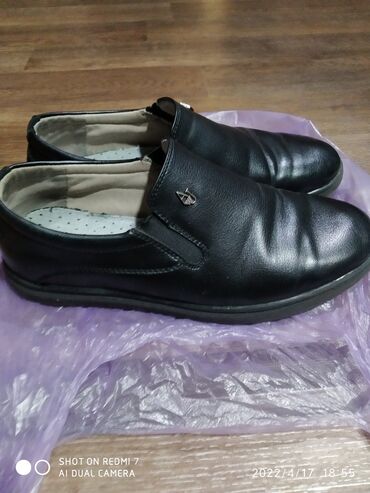 мужские зимняя обувь: Г.Ош Продам б/у туфли в хорошем состоянии - Размер - 37