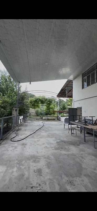 gencede satilan heyet evleri 2018: 8 sot mehle 2 mertebe qaz işiq su herşey icinde 1 kuxna aşagida 2 — 2