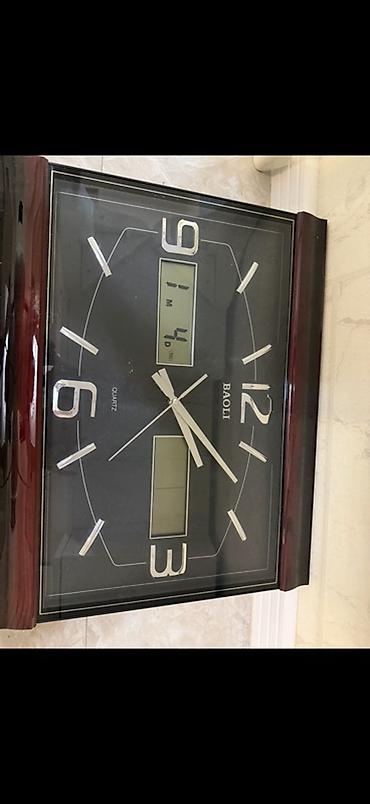 divar saatlar: Divar saatları, Elektron, Saniyə əqrəbi — 1