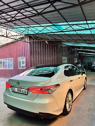 voxy noah: Toyota Camry: 2017 г., 2.5 л, Автомат, Бензин, Седан — 5