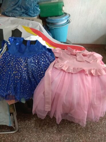 платья продаю: Детское платье, цвет - Розовый, Б/у
