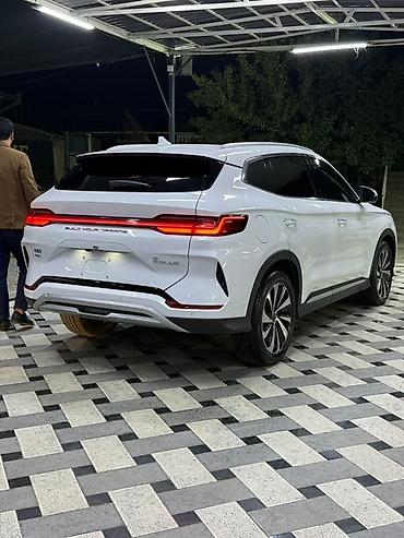 бронзовый чанган q05: BYD Song Plus: 2024 г., Гибрид, Кроссовер — 6