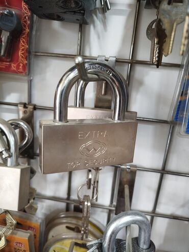 kala bitkisi: Möhkəm asma kilid – EXTRA TOP SECURITY - Korpus: ağır, paslanmayan
