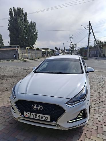 Hyundai Sonata: 2019 г., 2 л, Автомат, Газ, Седан