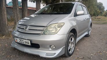 Toyota: Toyota ist: 2004 г., 1.5 л, Автомат, Бензин, Хэтчбэк