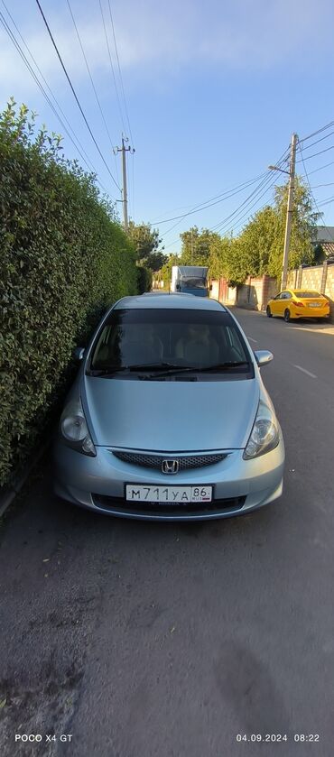 рассрочка фит: Honda Fit: 2005 г., 1.3 л, Вариатор, Бензин