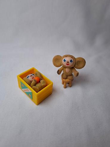 киндеры: Игрушки с киндера и шоколадного яйца чупа чупс, каждая игрушка 30 сом — 3