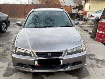 Honda: Honda Accord: 2002 г., 1.8 л, Автомат, Бензин, Седан