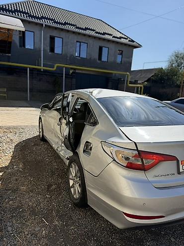Продажа авто: Hyundai Sonata: 2016 г., 2 л, Автомат, Газ, Седан — 5