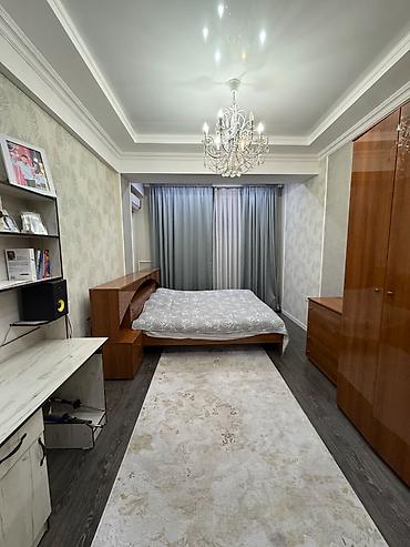 Квартиры: 3 комнаты, 100 м², Асанбай мкр Элитка, 2 этаж — 5