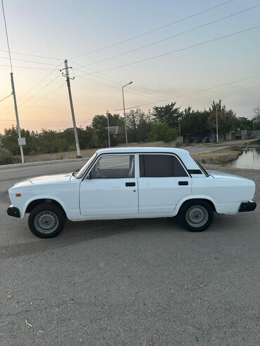 vaz kredit: VAZ (LADA) 2107: 0.6 l | 2008 il 100000 km Sedan