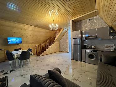 Günlük kirayə evlər: 200 kv. m, 4 otaqlı — 6