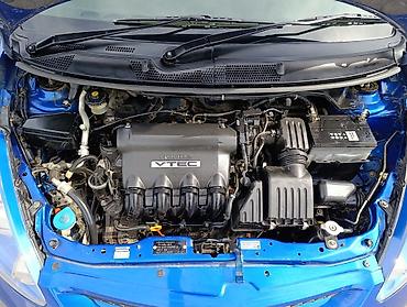Honda: Honda Fit: 2005 г., 1.5 л, Вариатор, Бензин, Хэтчбэк — 13