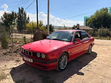 howo 2025: BMW 5 series: 1992 г., 2 л, Механика, Бензин, Седан — 1