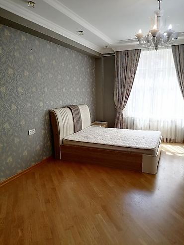 Daşınmaz əmlak: 8-ci kilometr, 2 otaqlı, Yeni tikili, m. Xalqlar Dostluğu, 91 kv. m — 9