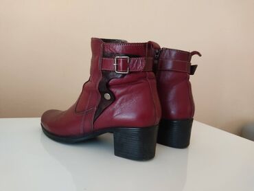 ccc gleznjace zenske: Ankle boots, 40