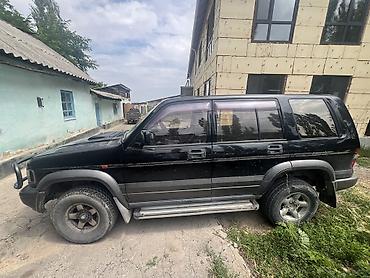 e klass: Isuzu Bighorn: 1995 г. — 4