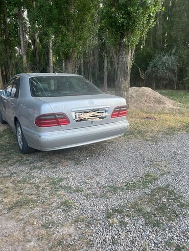 шины пассат: Mercedes-Benz E-Class: 2000 г., Седан