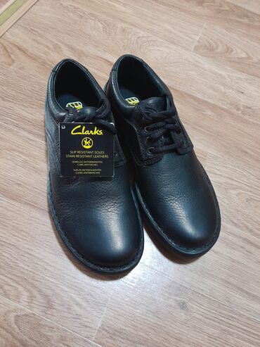 аляска мужская: Абсолютно новые, фирменные туфли кожа, получили посылкой из Америки
