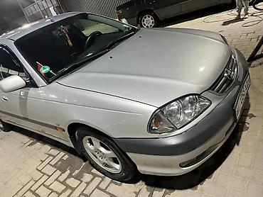 prius 2005: Toyota Avensis: 2001 г., 1.8 л, Механика, Бензин, Лифтбек — 1