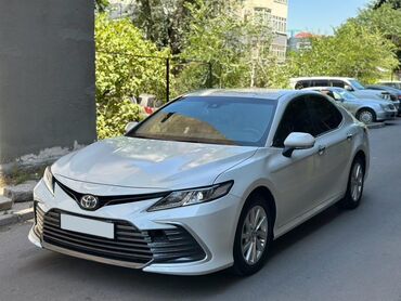 тойота форондер: Toyota Camry: 2023 г., 2.5 л, Автомат, Гибрид, Седан