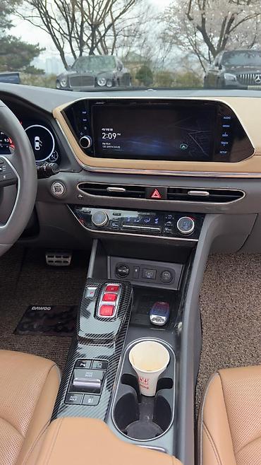 Hyundai: Hyundai Sonata: 2019 г., 2 л, Автомат, Бензин, Седан — 19