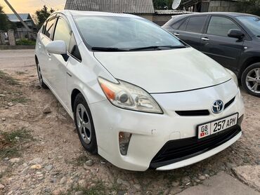 тайота альфарть: Toyota Prius: 2013 г., 1.8 л, Автомат, Гибрид, Хэтчбэк