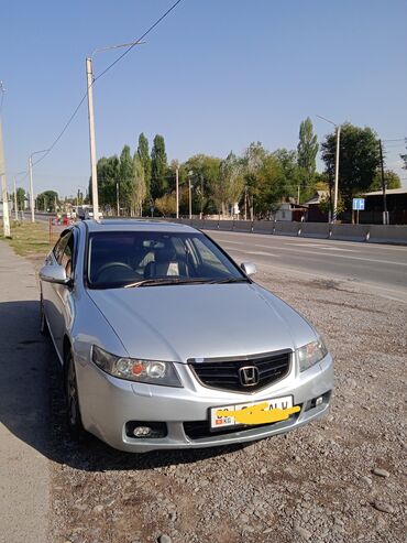 купить авто в кредит: Honda Accord: 2004 г., 2 л, Автомат, Бензин