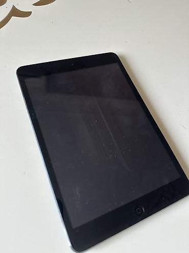 Apple iPad: İşlənmiş Apple iPad Mini, 7,9", 64 GB, Ünvandan götürmə — 1