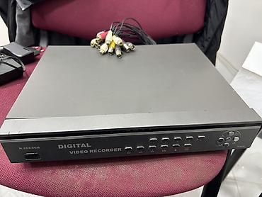 dvr qiymetleri: 8 kanalli dvr . Islək vəziyyətdədir . 500gb 100% ömürlü hard disknən — 1