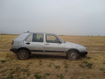 дешовая машина: Volkswagen Golf: 1991 г., 1.3 л, Механика, Бензин, Хэтчбэк