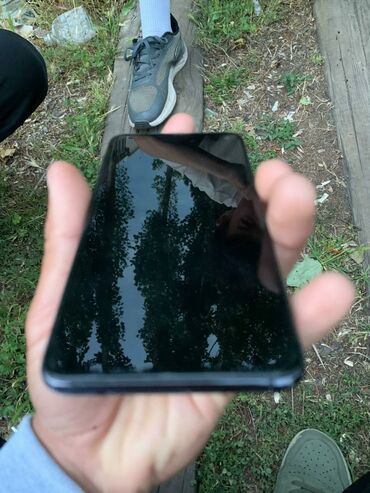 телефон vodafone: Samsung Galaxy S10e, Б/у, 128 ГБ, цвет - Черный, 1 SIM