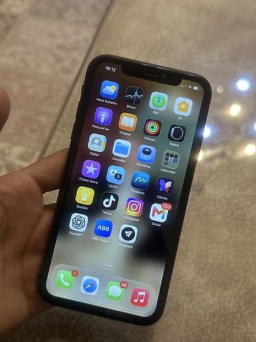 iphone 11 telefonu: IPhone 11, Qara — 2