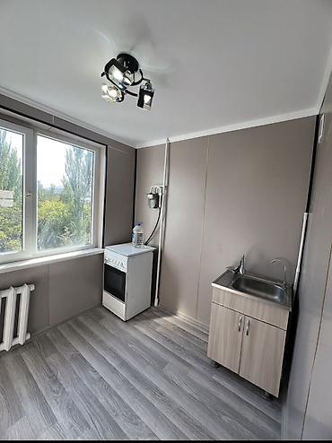 Продажа квартир: 1 комната, 33 м², 8 мкр 104 серия, 4 этаж, Свежий ремонт — 4