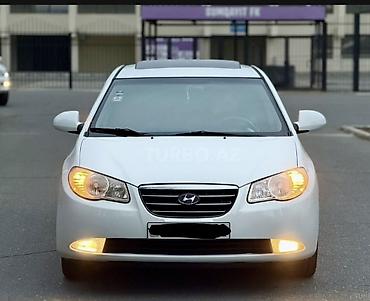 kia ceed ekran: Hyundai Elantra: 1.6 l | 2009 il Sedan — 2